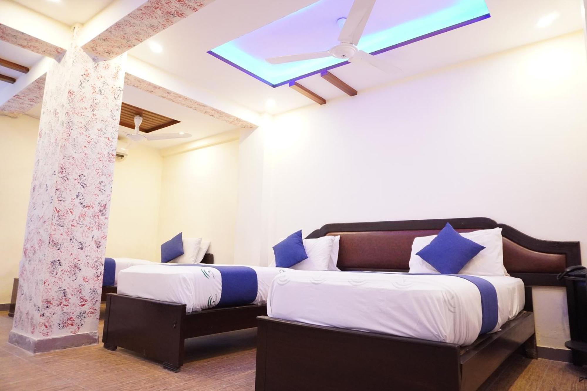 National Hotel Лахор Екстер'єр фото