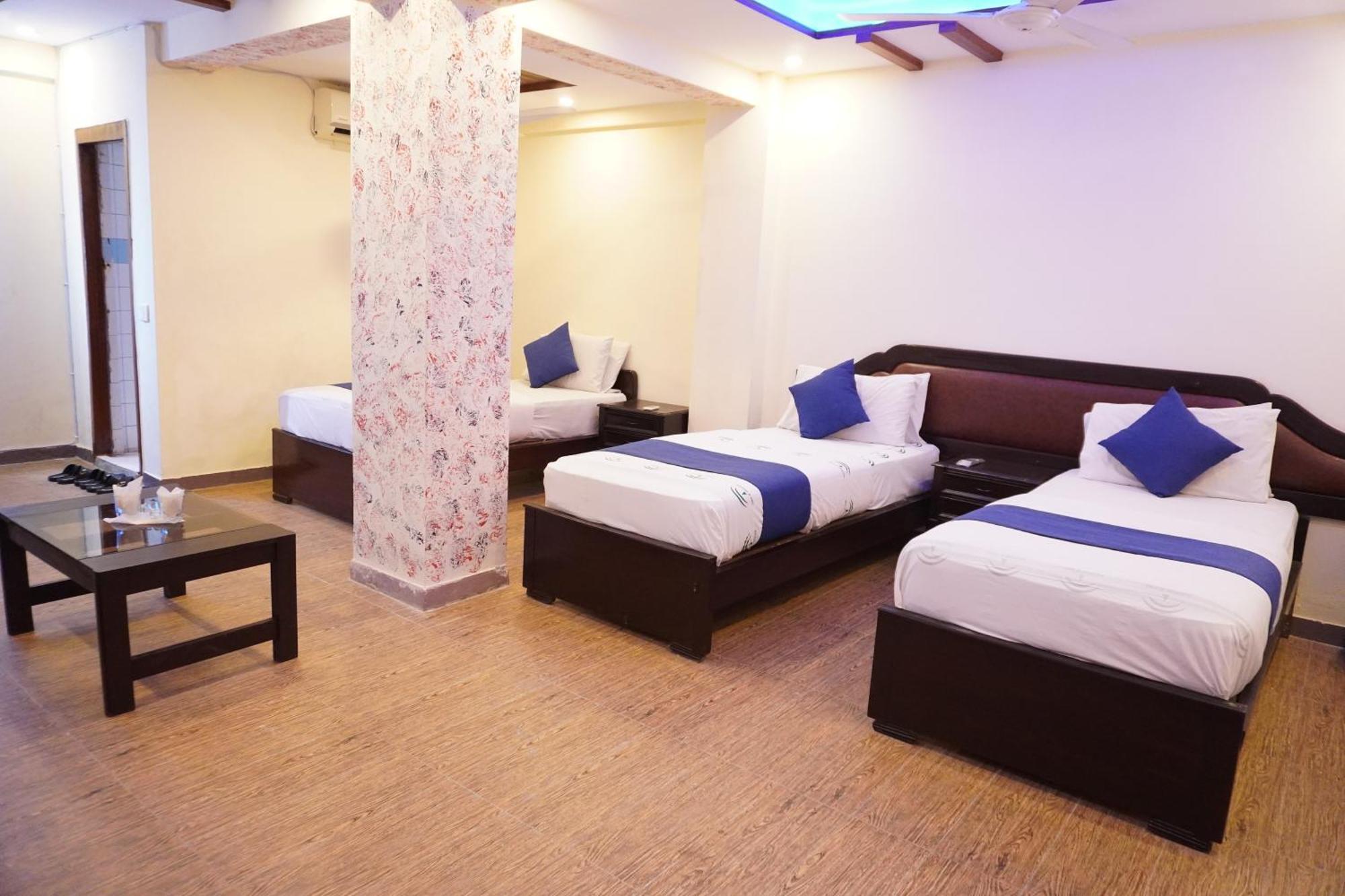 National Hotel Лахор Екстер'єр фото