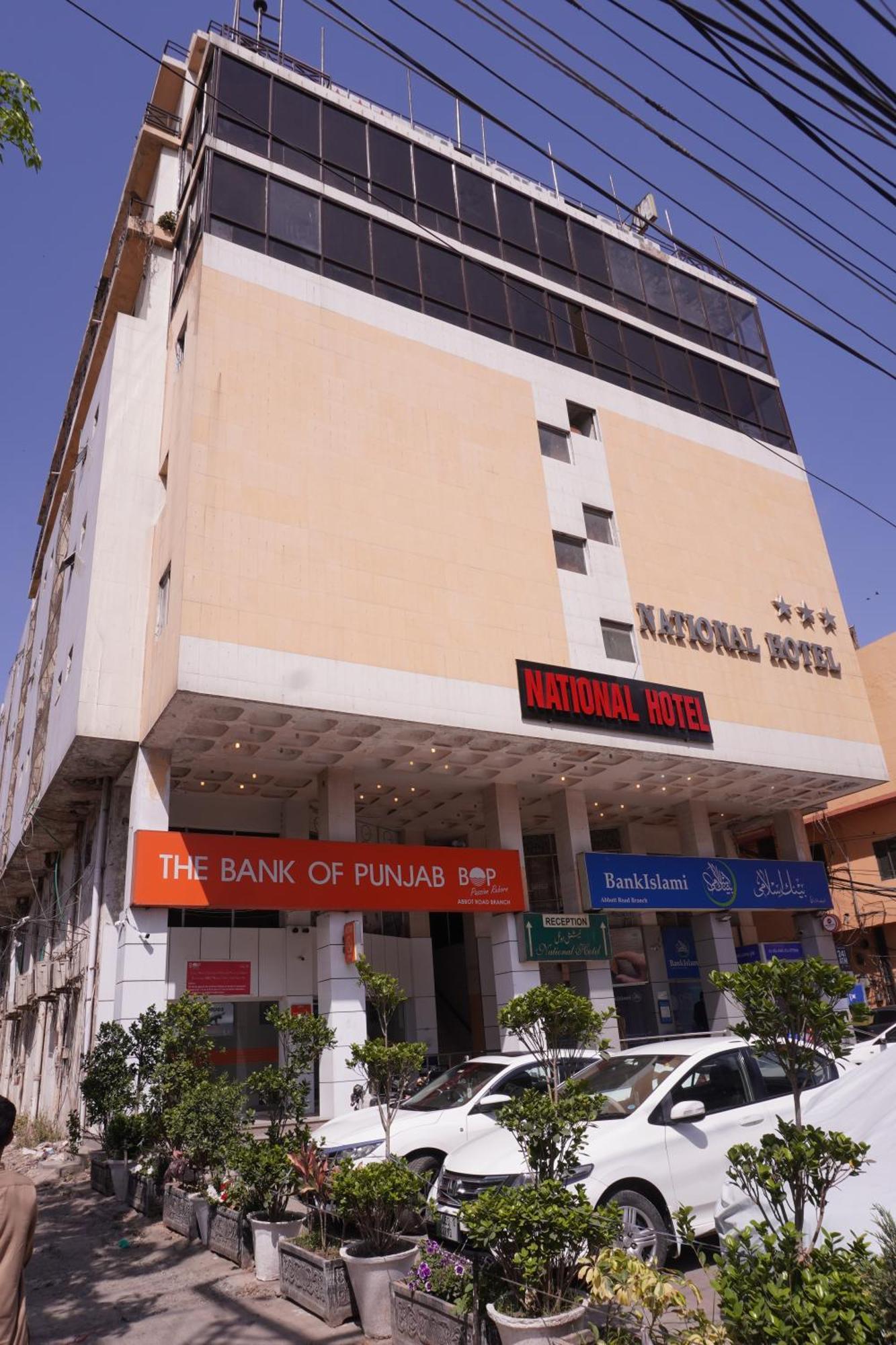 National Hotel Лахор Екстер'єр фото
