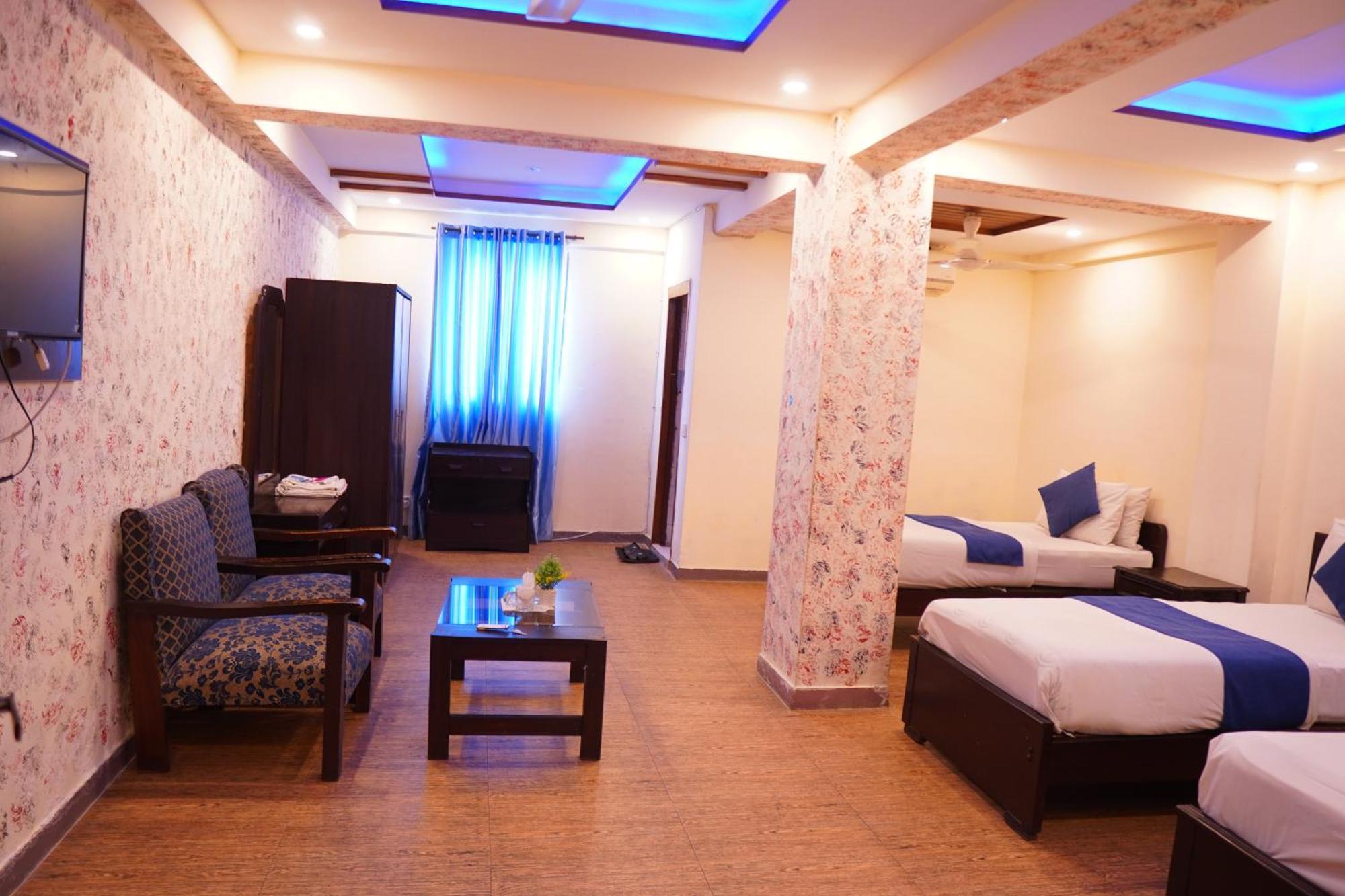 National Hotel Лахор Екстер'єр фото